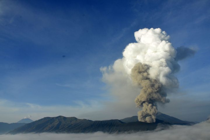 Eruption Bromo 2016 - S. Chermette 80 Jours Voyages